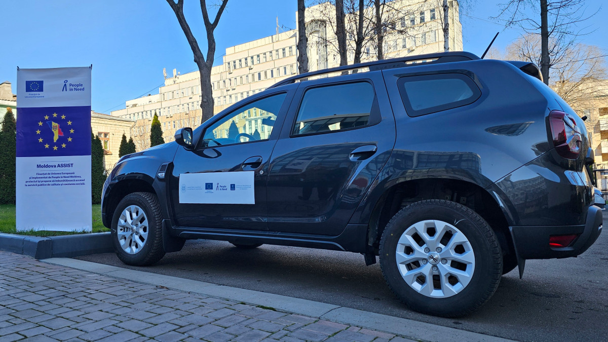 With financial support from the European Union, People in Need Moldova provides CNEAS with a vehicle for field assessment activities