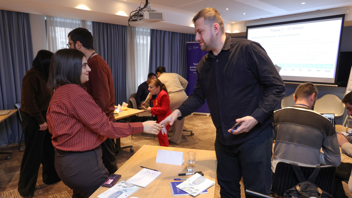 Укрепляем связи за пределами границ