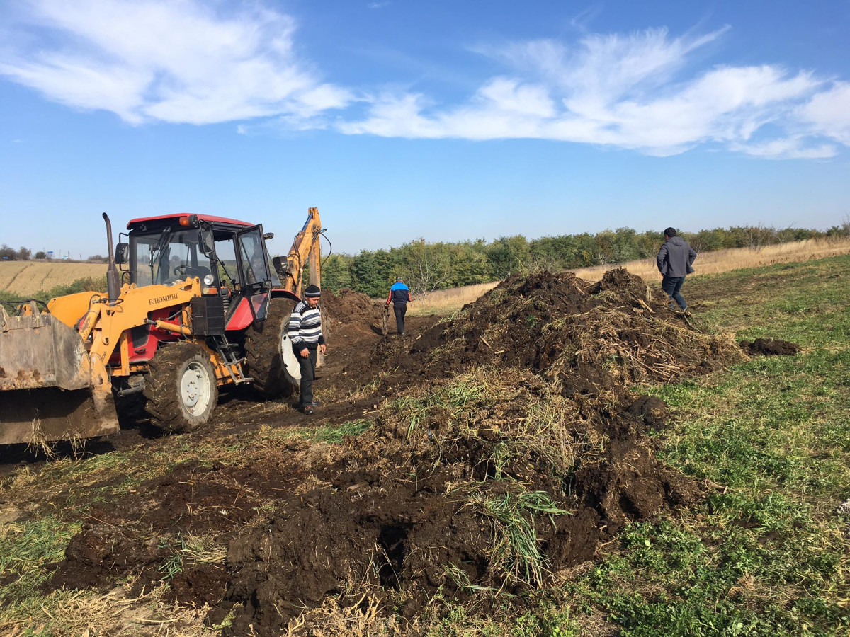Cinci sute de tone de compost, obținute la finalul unui program pilot în agricultura ecologică