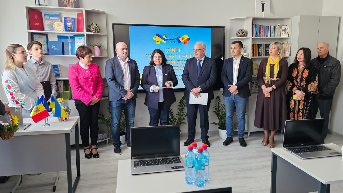 Открытие Центра украинского языка и культуры в Бельцах, модернизированного People in Need Moldova