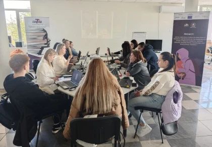 Integrarea refugiaților și migranților prin servicii accesibile și colaborare locală