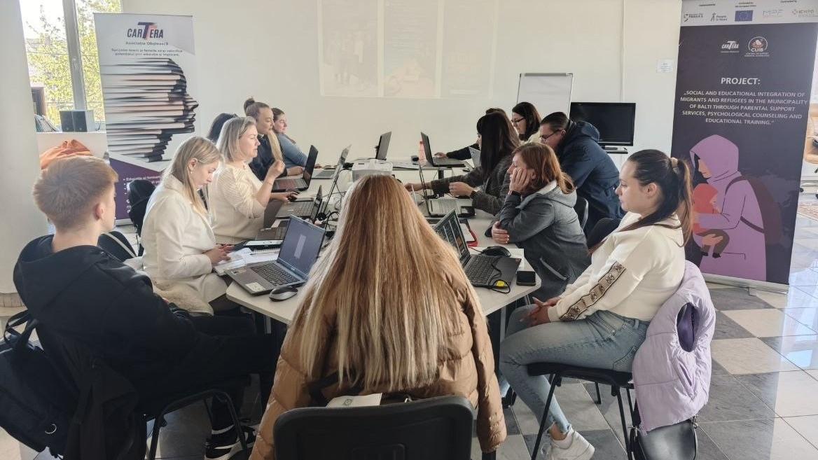 Integration of refugees and migrants through accessible services and local collaboration