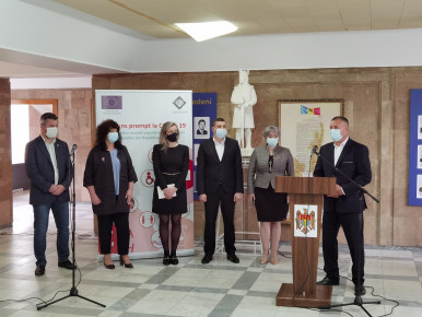 Vârstnicii, persoanele cu dizabilități și familiile cu copii vor primi suport din partea Uniunii Europene pe timp de pandemie