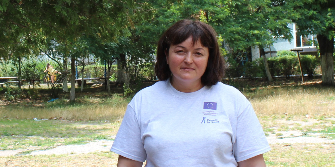 “I didn’t see peace and calm in any refugee’s eyes. I saw only frightened looks.” For six months, Aliona has learned what it’s like to work in humanitarian aid👩